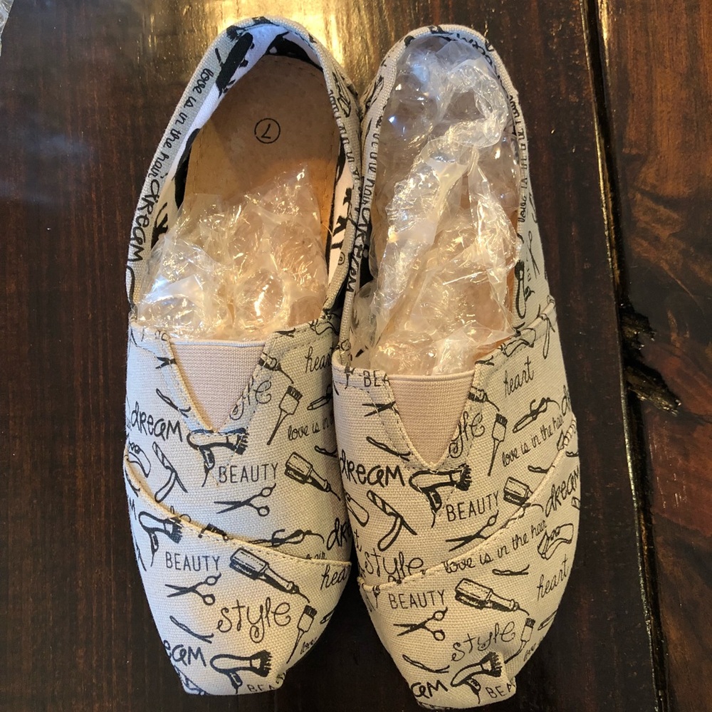 Hairstylist shoes